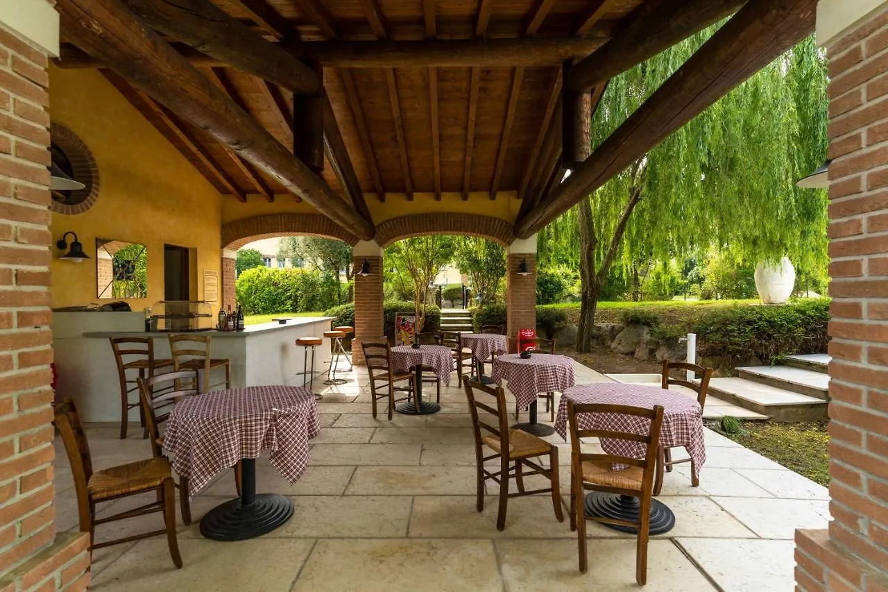 Farm stay Agriturismo Corte Salandini Ponti sul Mincio
